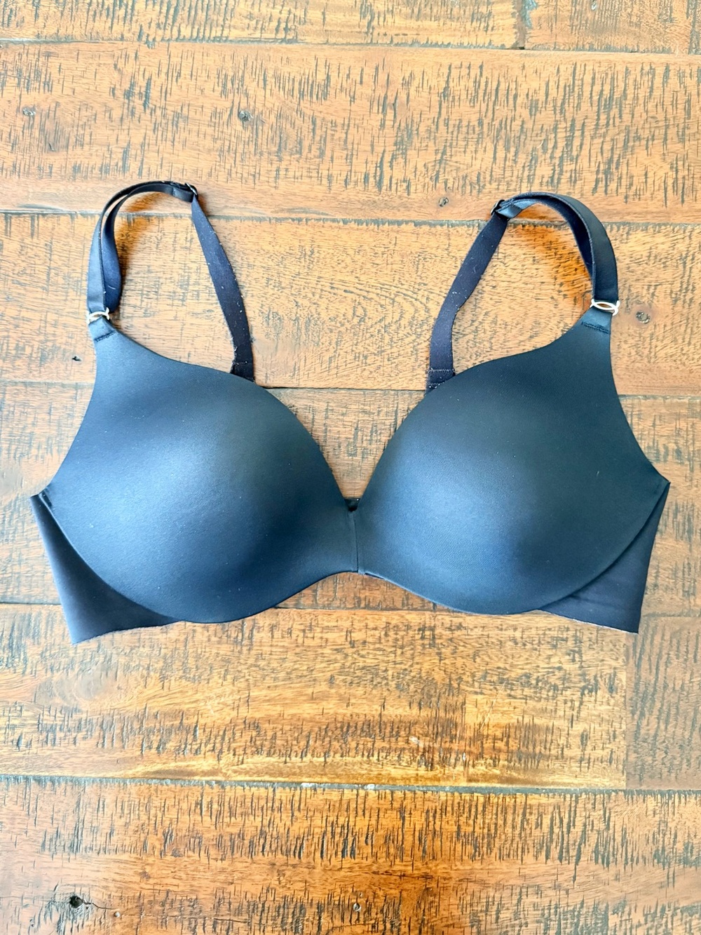 La Vie En Rose Black Smooth T-Shirt Bra SZ.36C